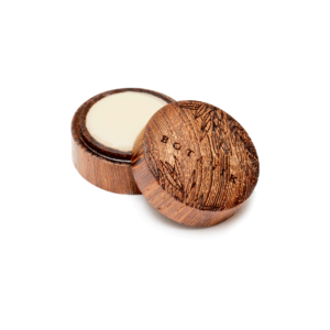 Sustainably Chic: Botanik Oils’ Natural Lip Balm in Hardwood Containers